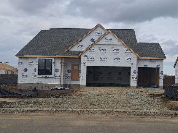 1252 Wild Rye Ln, Oconomowoc, WI 53066