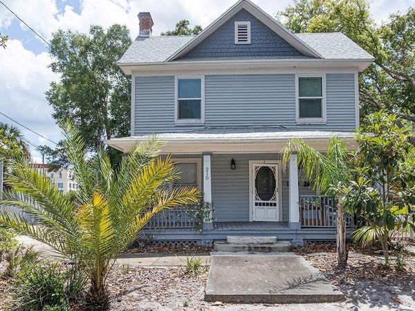 210 LUELLA COURT , DELAND, FL 32720