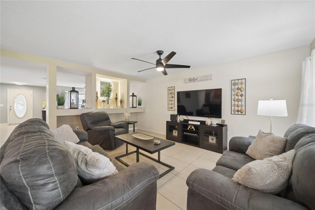 13619 Phoenix Drive, Orlando, FL 32828 Photo