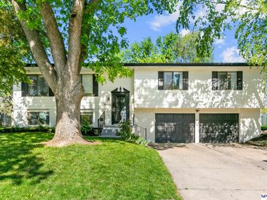 14220 Drexel Circle , Omaha, NE 68137