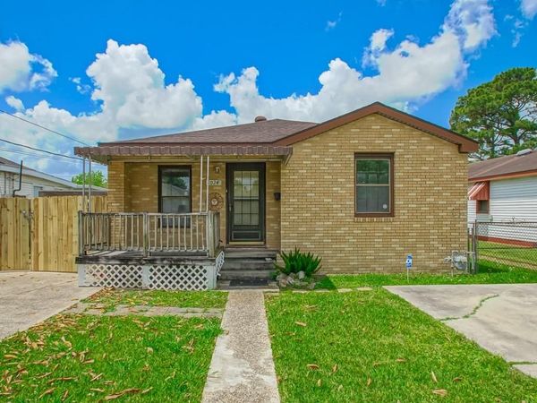 1024 GAUDET Drive , Marrero, LA 70072