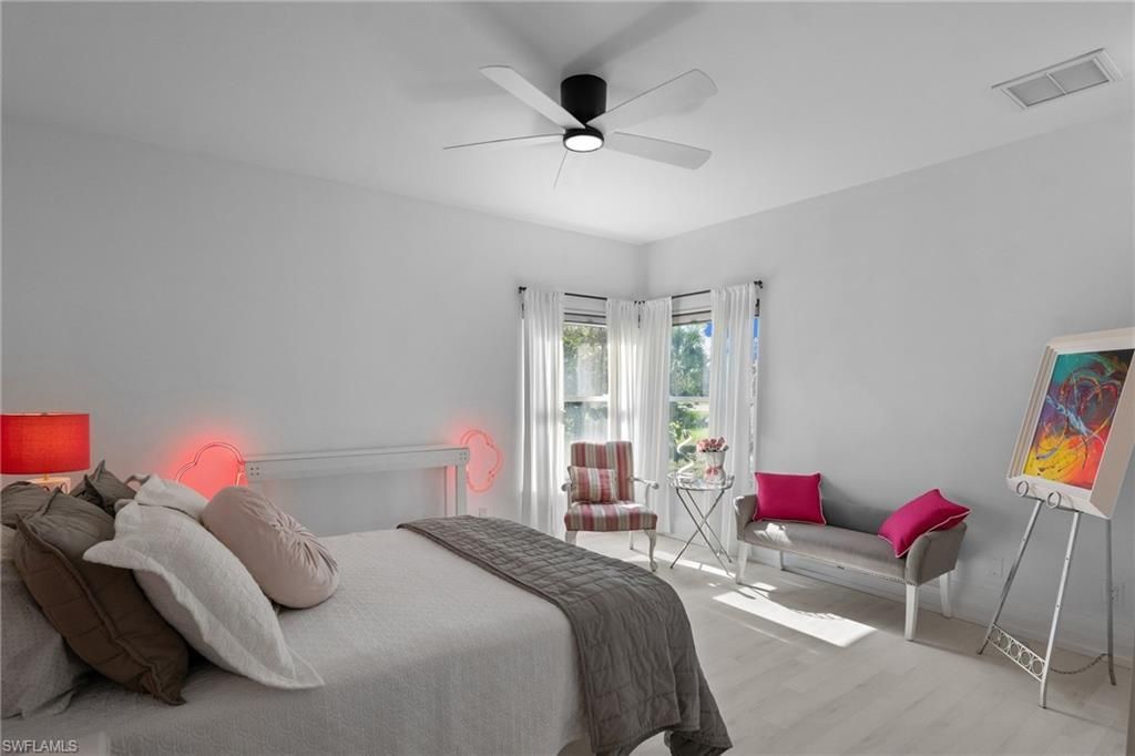 5700 Waxmyrtle Way, Naples, FL 34109 Photo