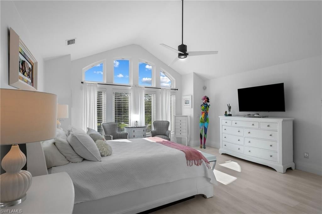 5700 Waxmyrtle Way, Naples, FL 34109 Photo