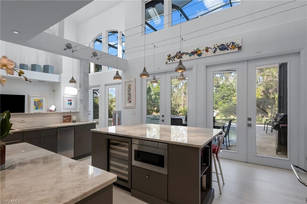 5700 Waxmyrtle Way, Naples, FL 34109 Photo
