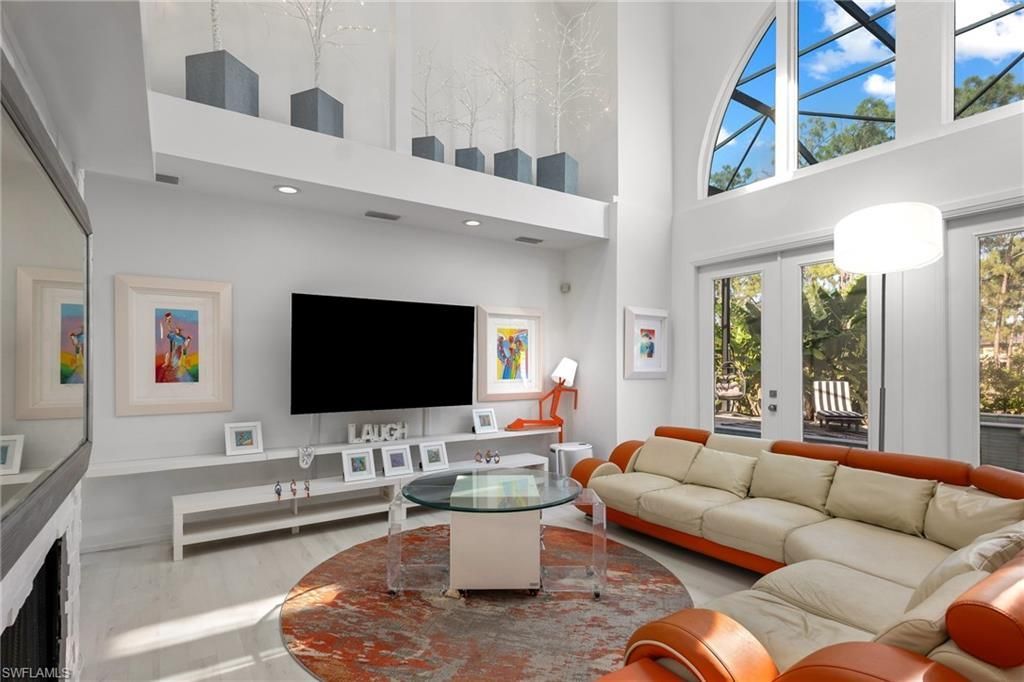 5700 Waxmyrtle Way, Naples, FL 34109 Photo