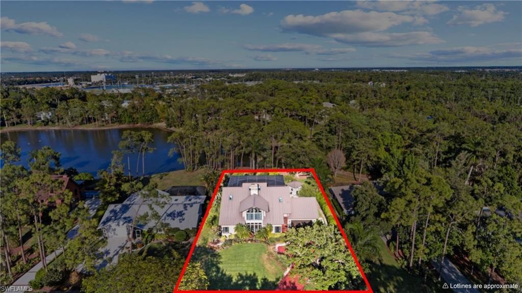 5700 Waxmyrtle Way, Naples, FL 34109 Photo