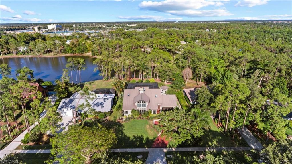 5700 Waxmyrtle Way, Naples, FL 34109 Photo