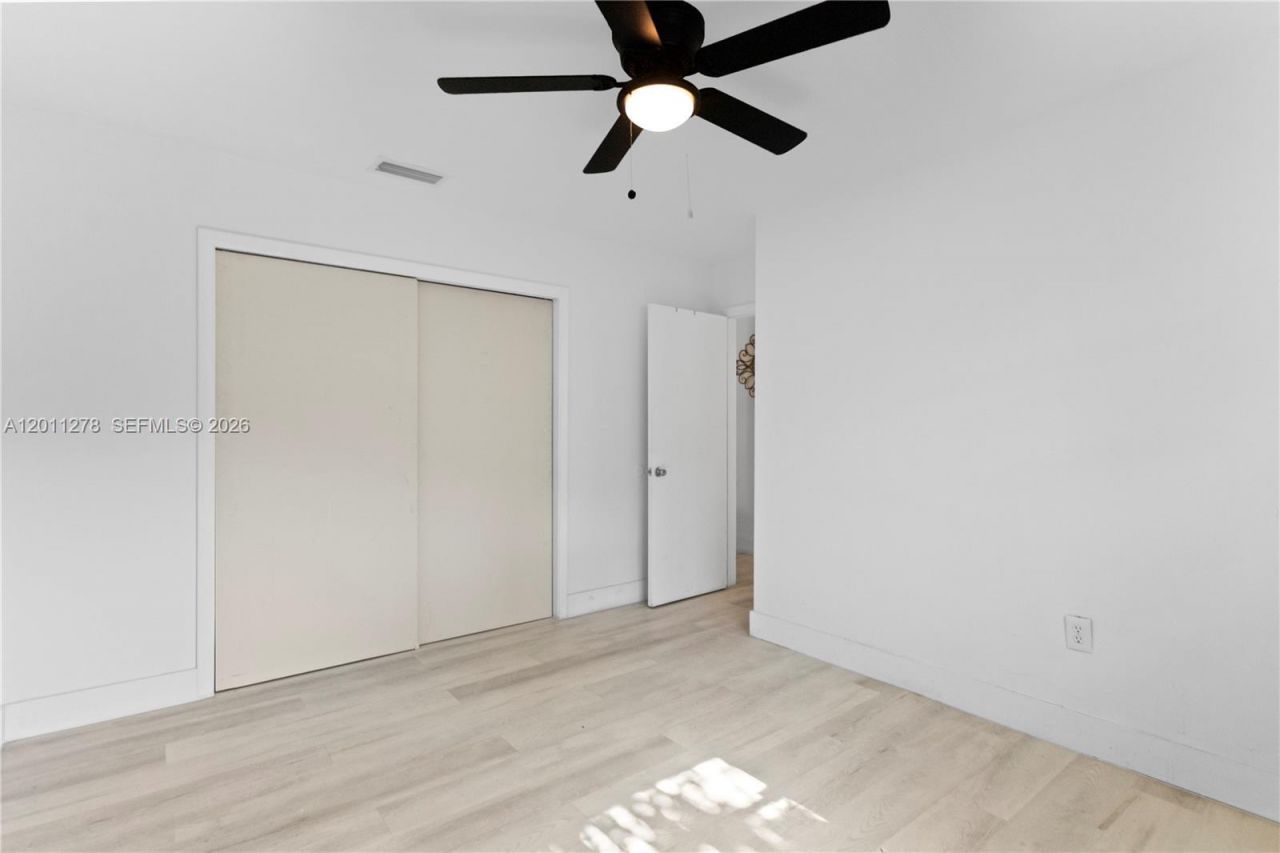 6880 Scott St, Hollywood, FL 33024 Photo
