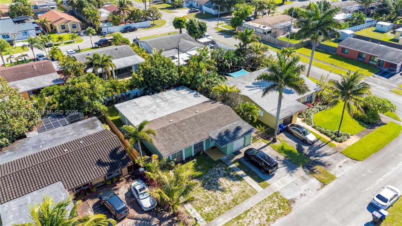6880 Scott St, Hollywood, FL 33024 Photo