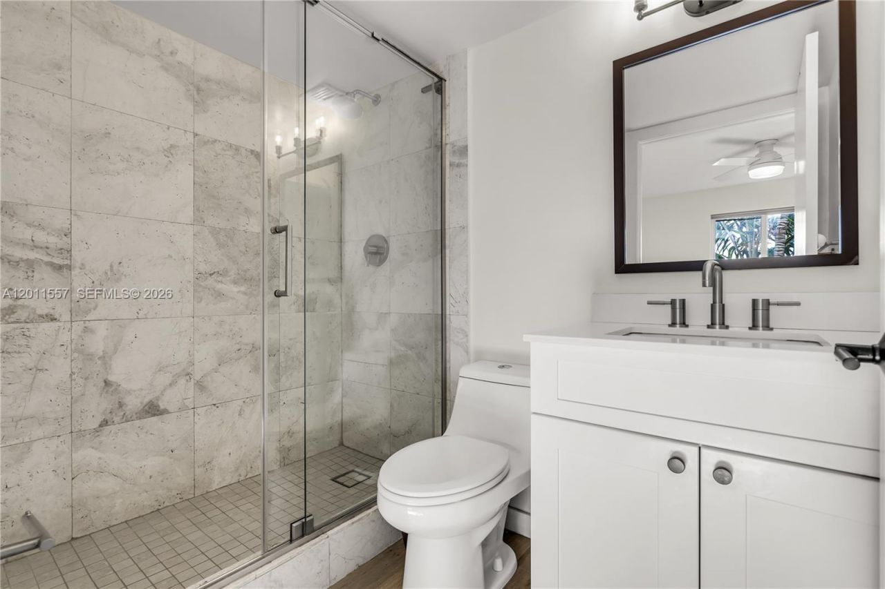 1401 Bay Rd , Unit 407, Miami Beach, FL 33139 Photo