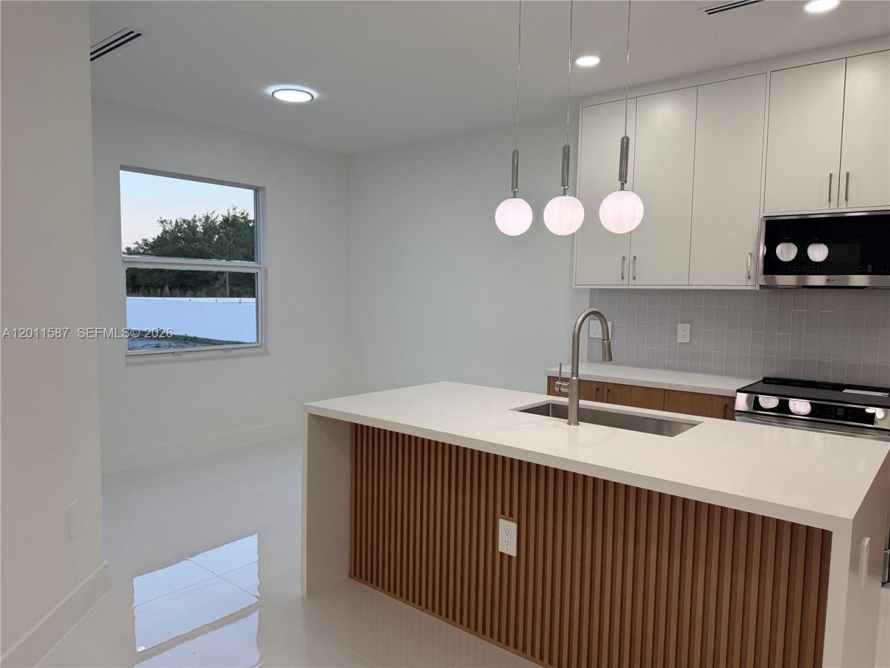 1506 Richmond Ave N, Lehigh Acres, FL 33972 Photo