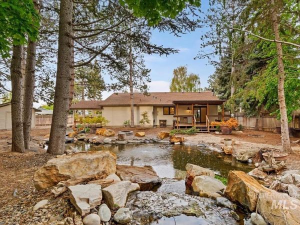 3430 Vista Dr, Nampa, ID 83686