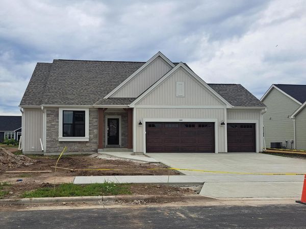 1267 Wild Rye LANE, Oconomowoc, WI 53066