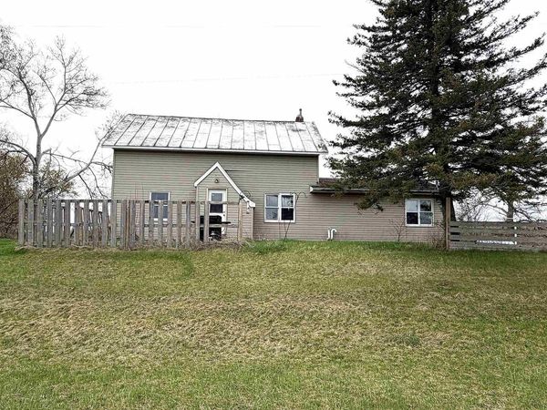 W4663 WOODLUND ROAD, Peshtigo, WI 54157