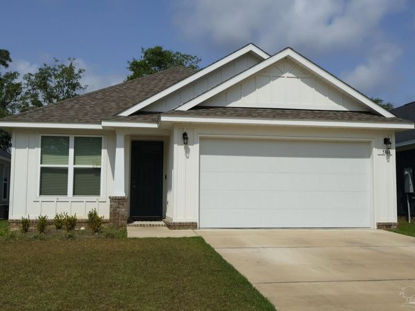 5361 Parkside Dr, Pace, FL 32571