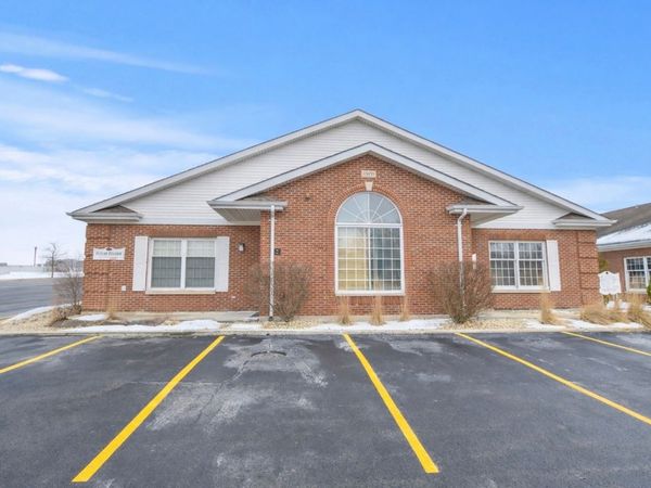 15859 Ridgeland Avenue , Oak Forest, IL 60452
