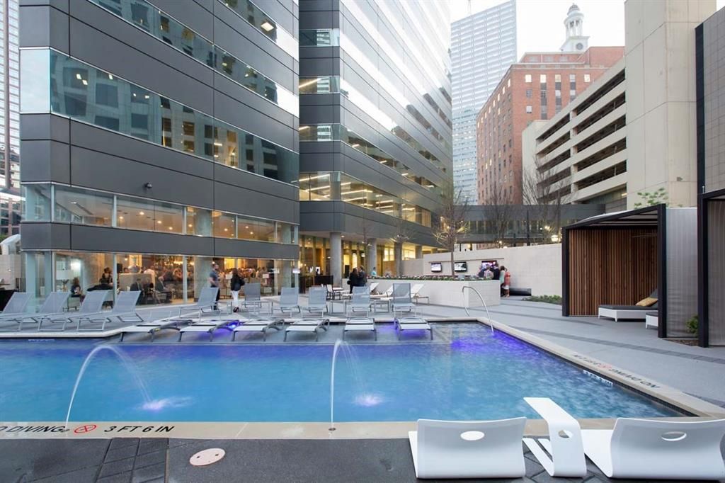 350 N St Paul Street, Unit 3002, Dallas, TX 75201 Main Photo