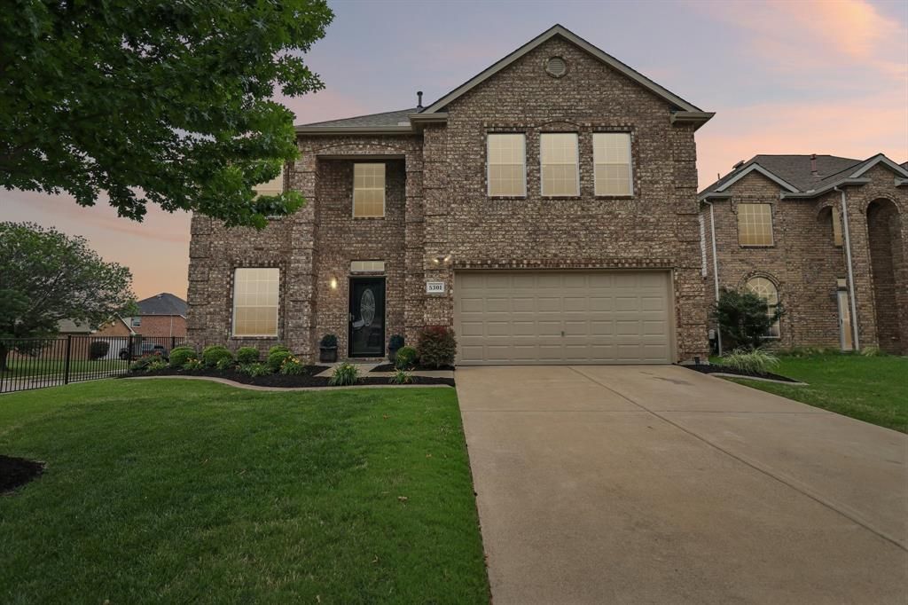 5301 Sonoma Drive, Fort Worth, TX 76244 Main Photo