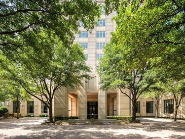 2525 N Pearl Street, Unit 1901, Dallas, TX 75201