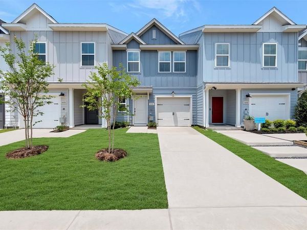 9405 Harborview Drive, Unit C, Providence Village, TX 76227
