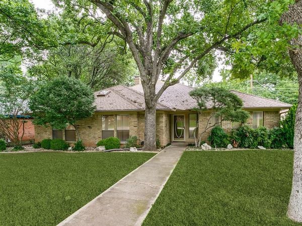 2818 N Creekwood Drive, Grapevine, TX 76051
