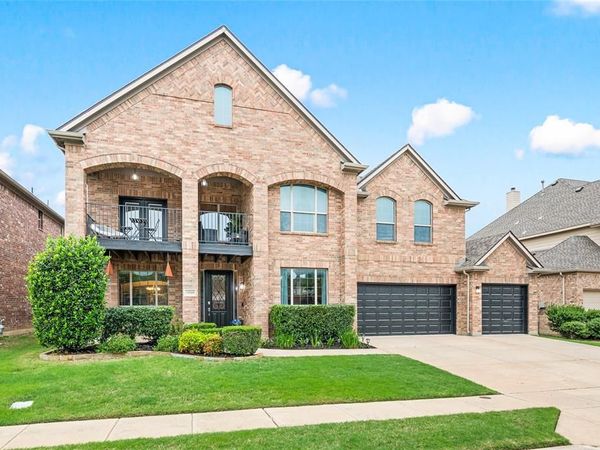 10249 Crowne Pointe Lane, Fort Worth, TX 76244