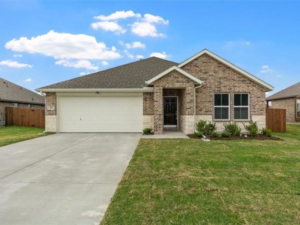 210 PENNINGTON Road, Josephine, TX 75173