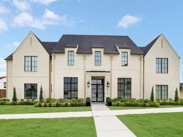 13717 Nouvelle Circle, Fort Worth, TX 76008