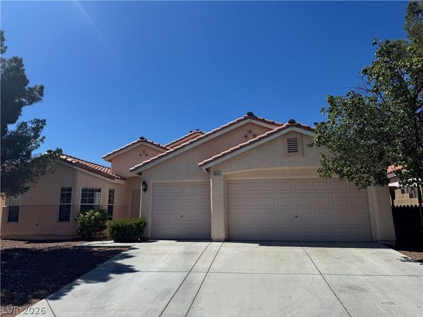 8845 Rio Grande Falls Avenue , Las Vegas, NV 89178