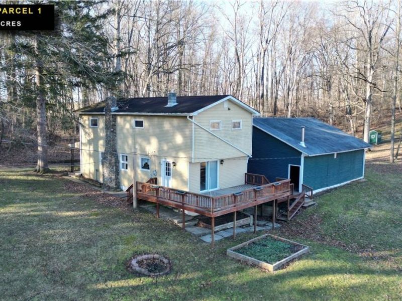 8547 Township Road 1060, Lakeville, OH 44638 Photo 6
