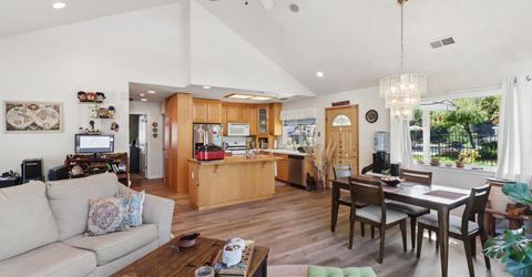 10740 Birch Ranch Dr, Sacramento, CA 95830 Photo