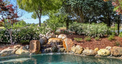10740 Birch Ranch Dr, Sacramento, CA 95830 Photo