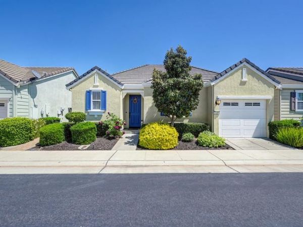7439 Chatterton Way, Sacramento, CA 95829