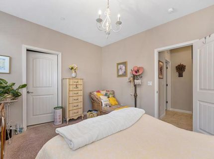 7439 Chatterton Way, Sacramento, CA 95829 Photo