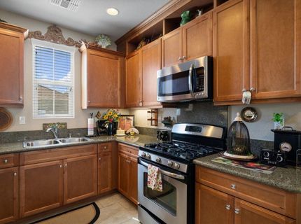 7439 Chatterton Way, Sacramento, CA 95829 Photo