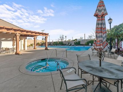 7439 Chatterton Way, Sacramento, CA 95829 Photo