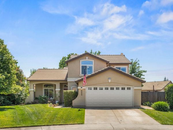 953 Carter St, Folsom, CA 95630