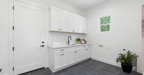 8924 Maple Hill Ln, Orangevale, CA 95662 Photo