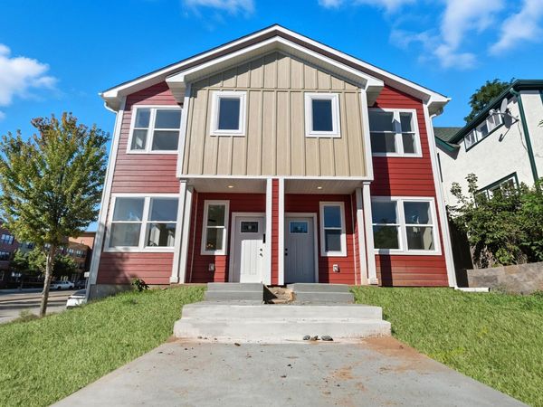 2127 James Avenue N, Minneapolis, MN 55411
