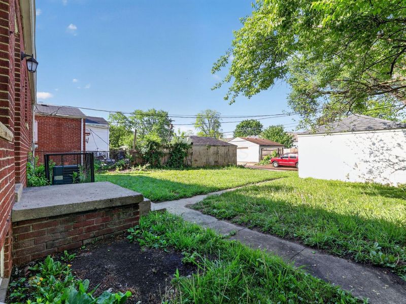 551 Butler Avenue , Columbus, OH 43223 Photo 6