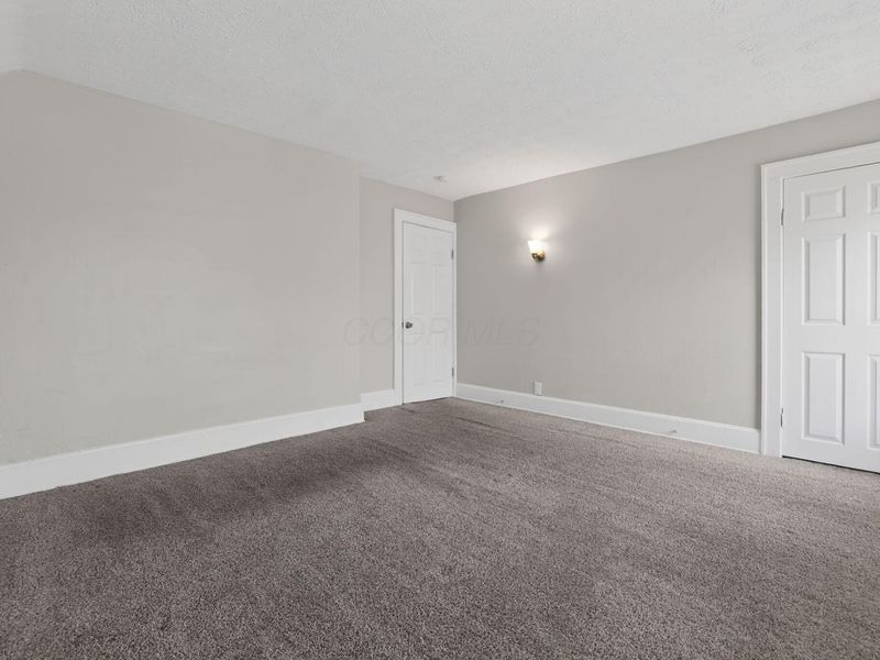 313 S Ogden Avenue , Columbus, OH 43204 Photo 15