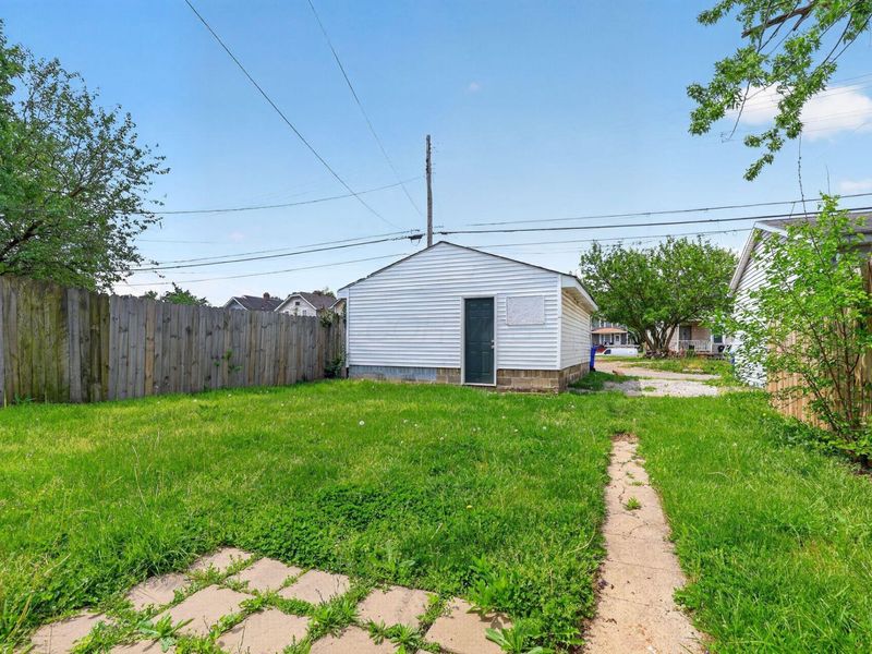 313 S Ogden Avenue , Columbus, OH 43204 Photo 5