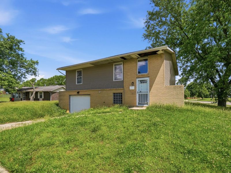 1805 Coretta Court , Dayton, OH 45417 Photo 4