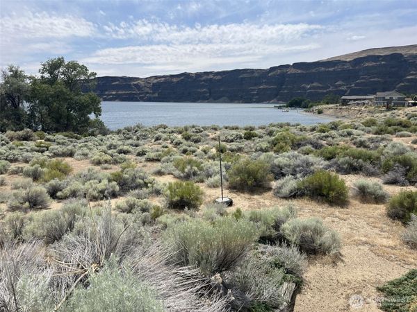 1046 S Section Place , Quincy, WA 98848