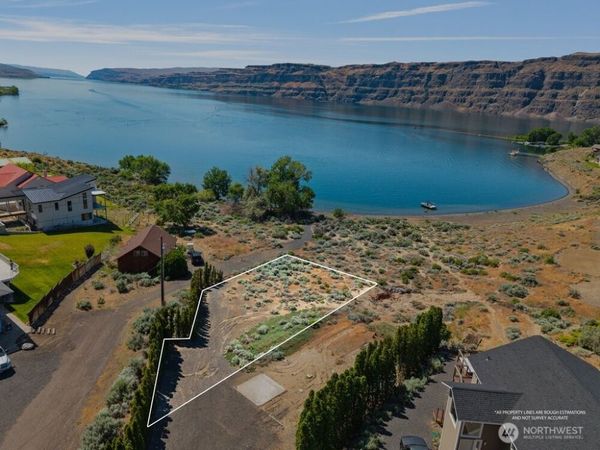 1046 S Section Place, Quincy, WA 98848