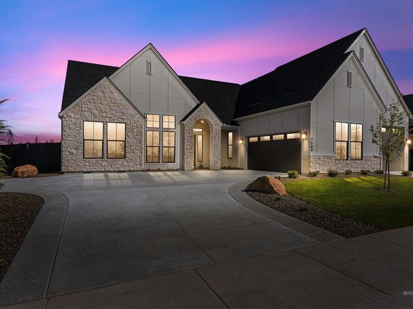 7564 W Flathead Lakes St., Unit Tahoma B -, Eagle, ID 83616
