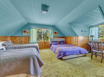 667 Peninsula Drive, Lake Almanor, CA 96137 Photo