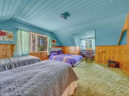 667 Peninsula Drive, Lake Almanor, CA 96137 Photo