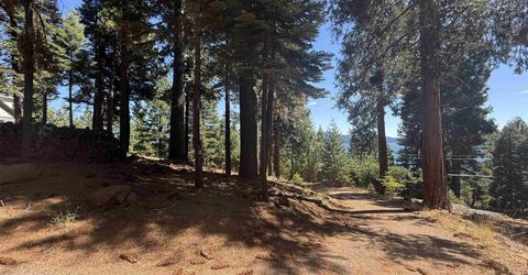 669 Peninsula Drive, Lake Almanor, CA 96137 Photo