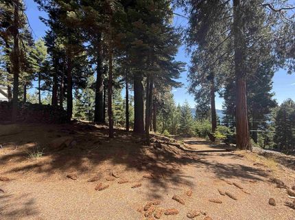 669 Peninsula Drive, Lake Almanor, CA 96137 Photo